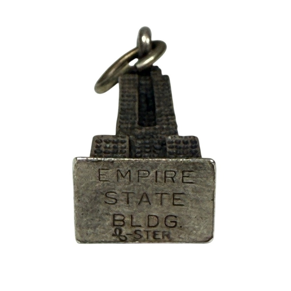 Vintage Beau Empire State Building New York 925 Sterling Charm 4.16grams (22)
